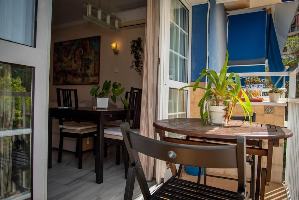 말라가 Piso Con Jardin 아파트 외부 사진