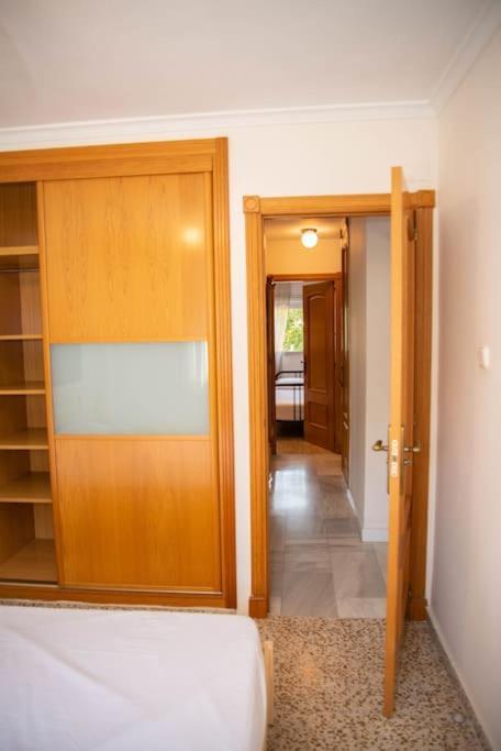 말라가 Piso Con Jardin 아파트 외부 사진
